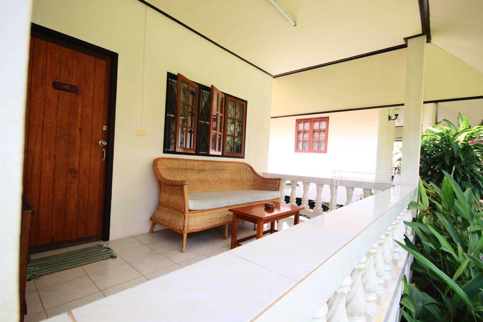Fullmoon House Samui