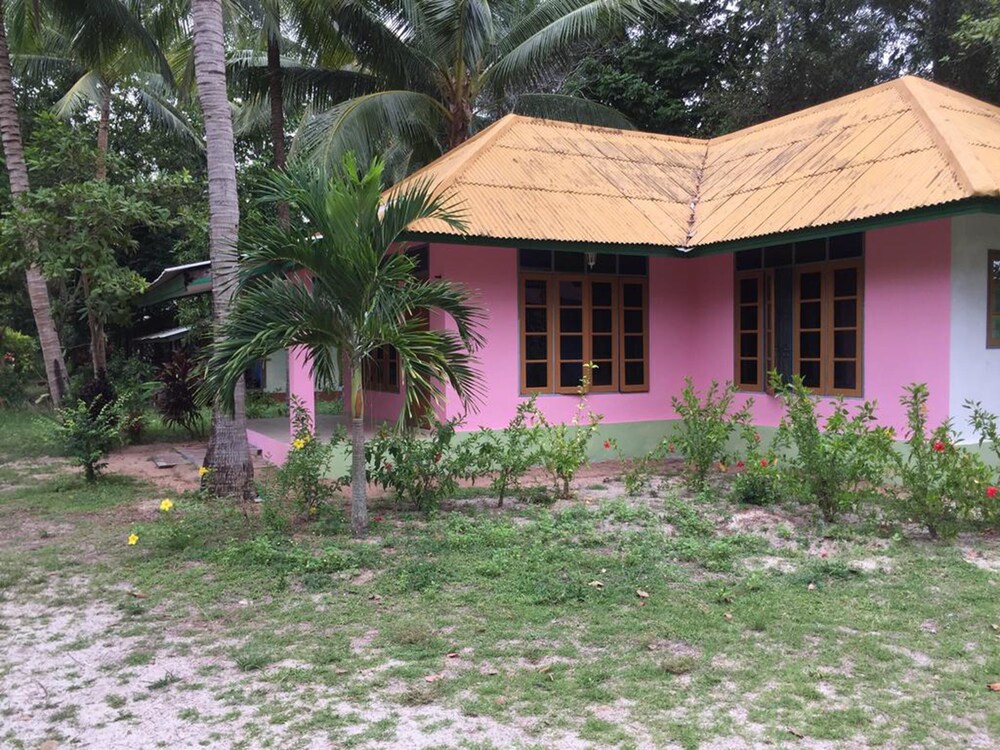 Lacoppola Garden Bungalow