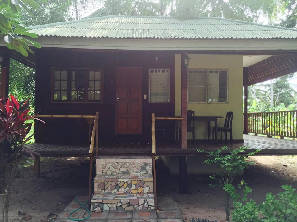 Lacoppola Garden Bungalow