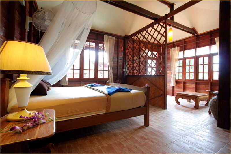 Baan Haad Yao Villas