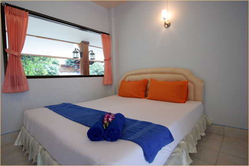 Baan Haad Yao Villas
