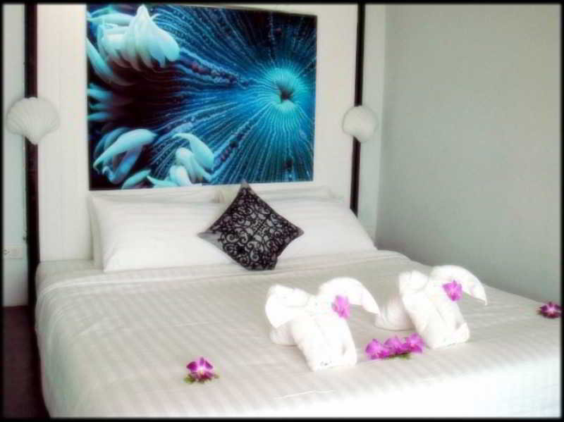 The Bay Resort & Restaurant