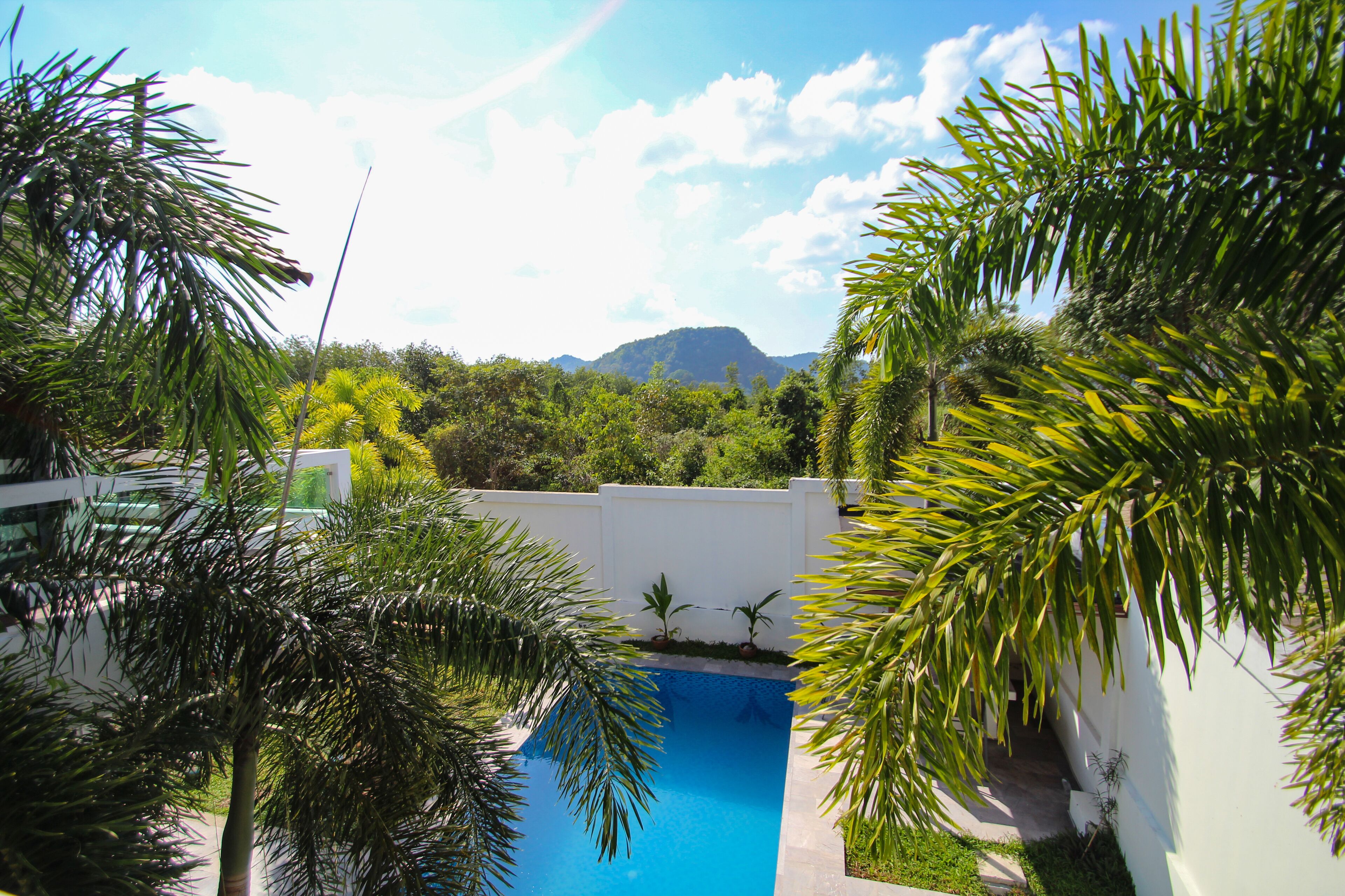 Resona Pool Villa by Aonanta Group