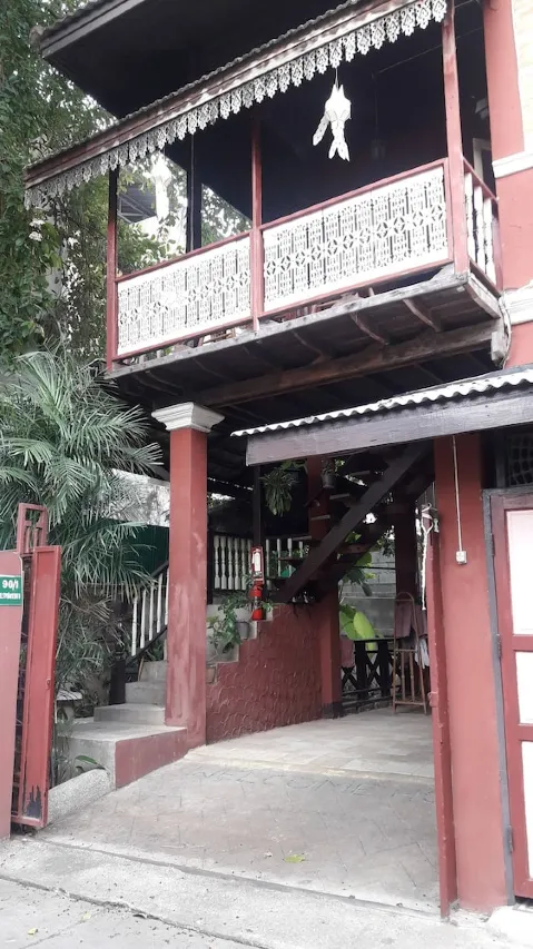 Miranda's Cafe & Stay