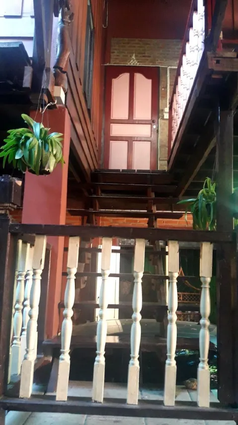 Miranda's Cafe & Stay