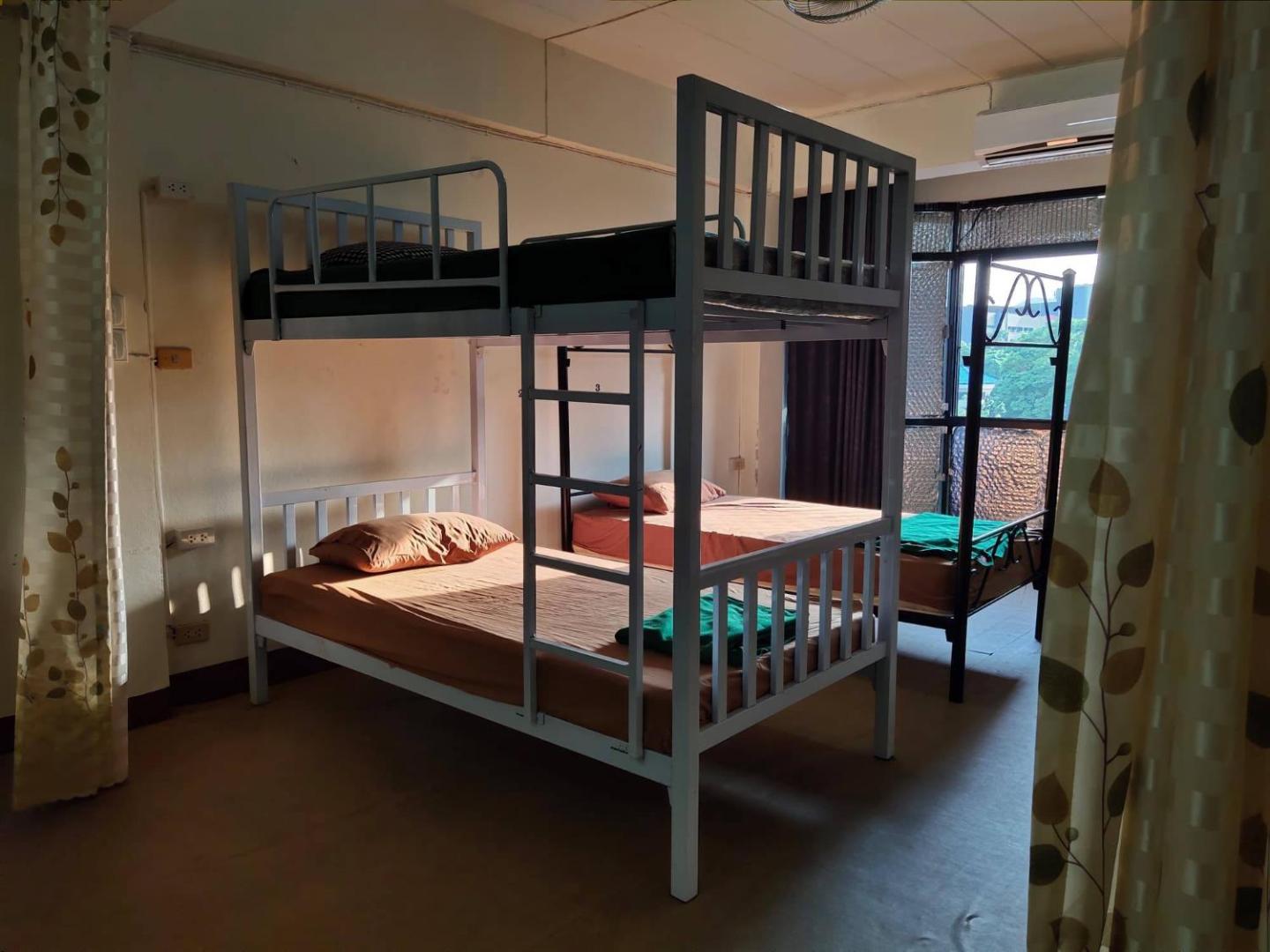 Zleep Hostel