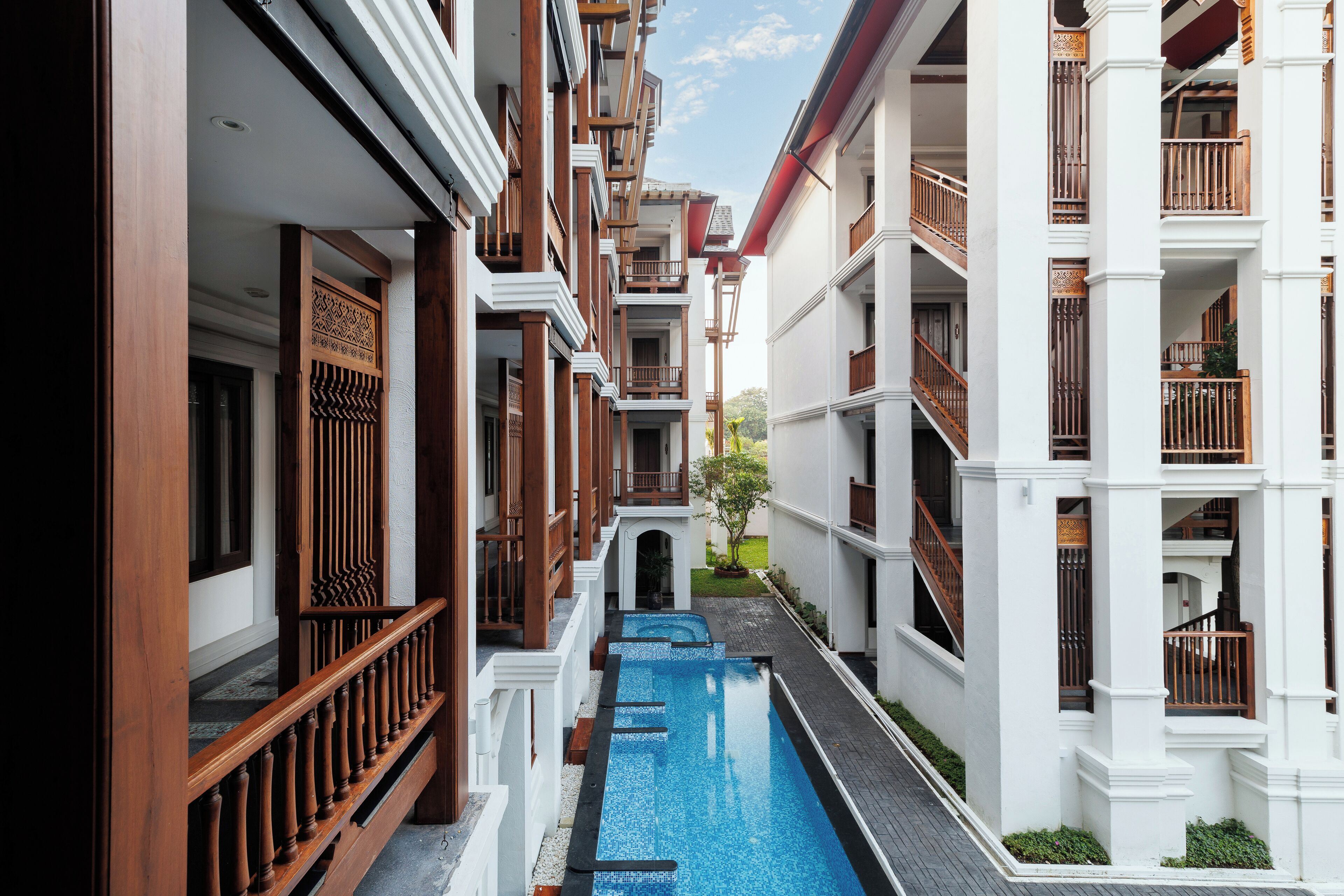 Akira Thaphae Hotel