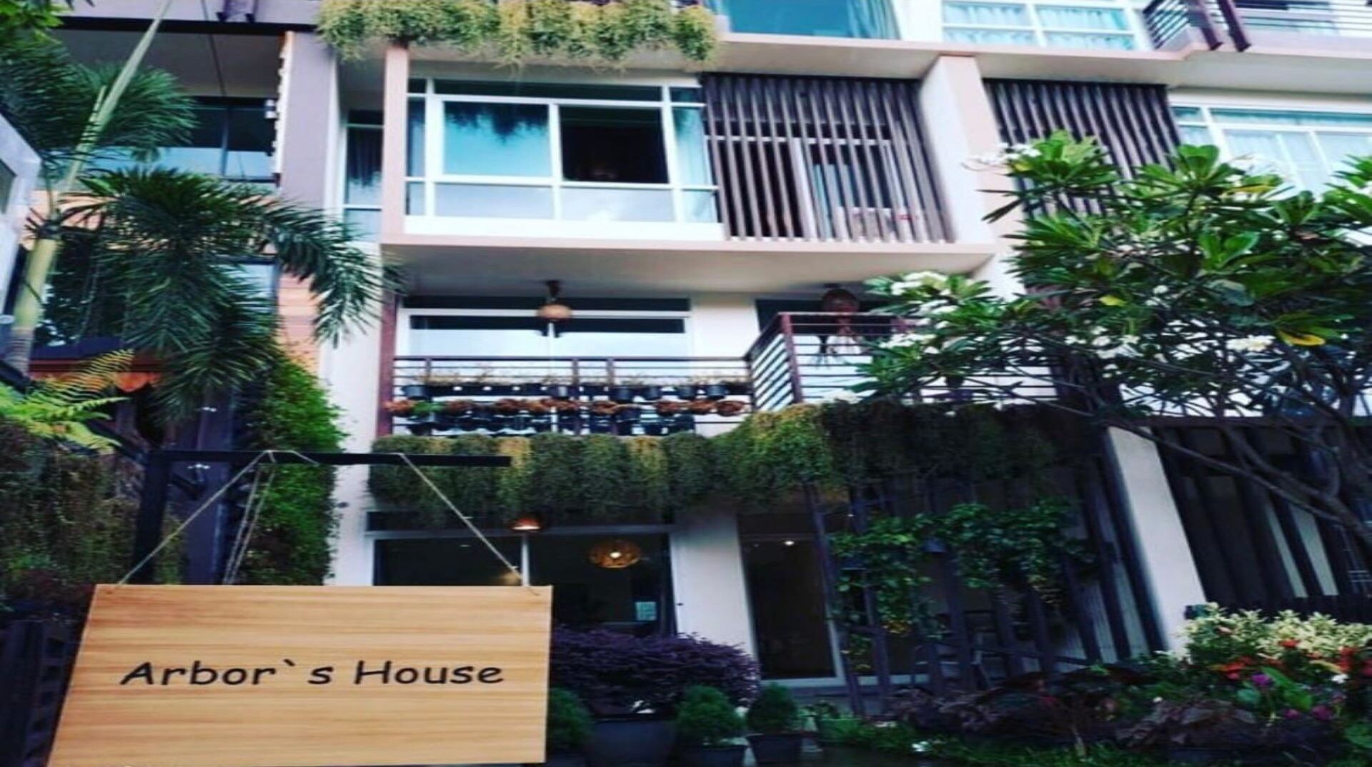 Arbor's House