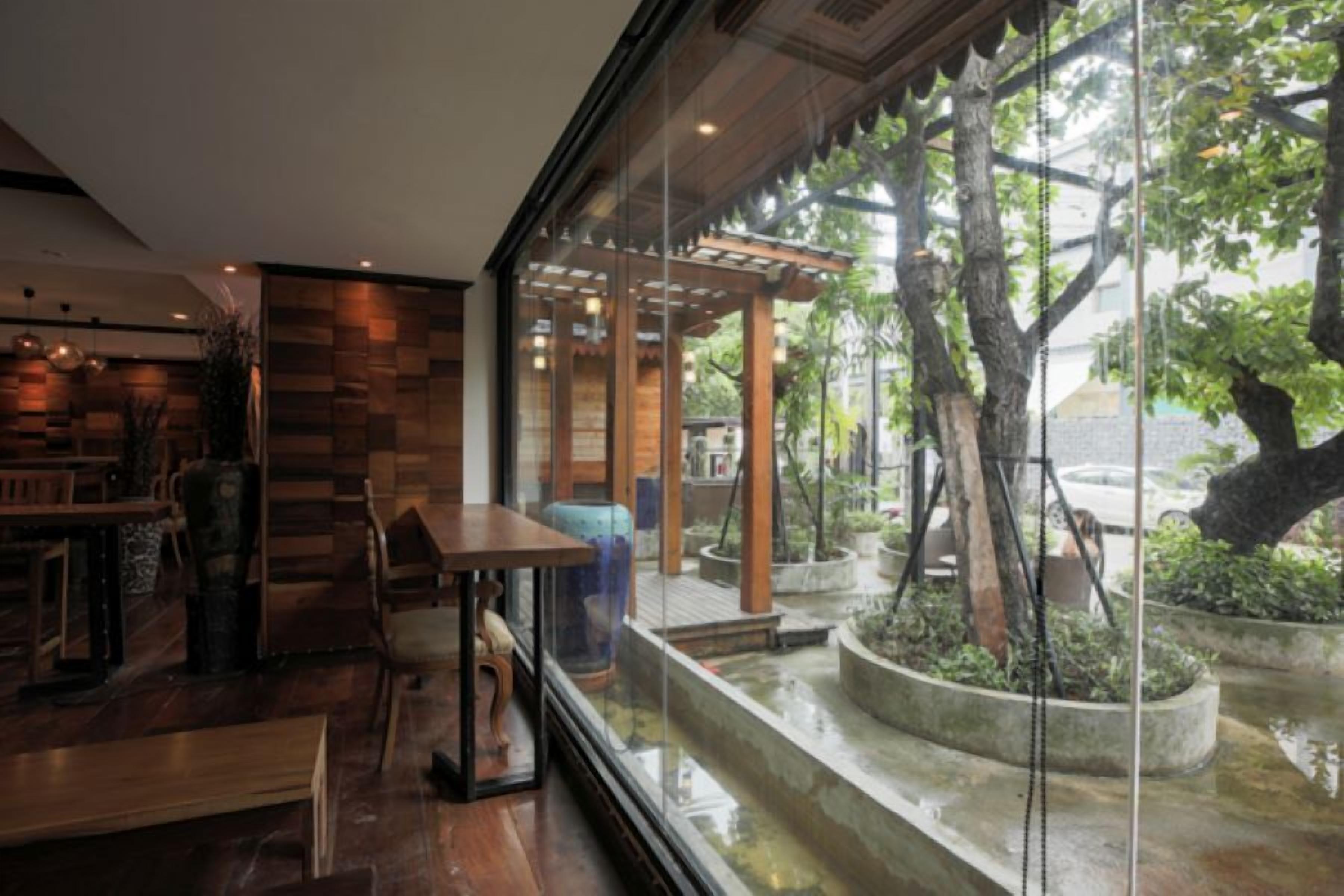 Arbor's House