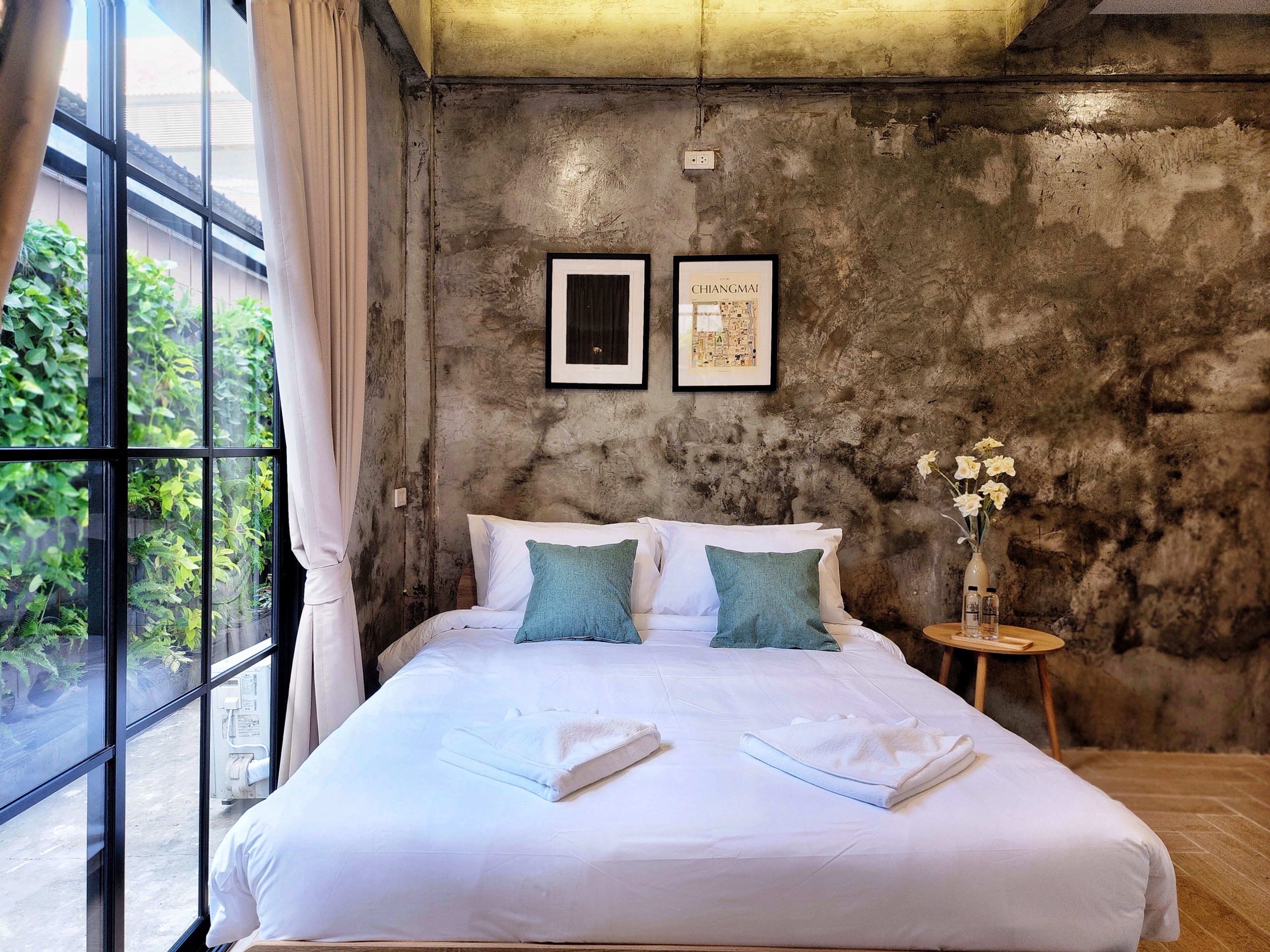 Art Gate Hotel