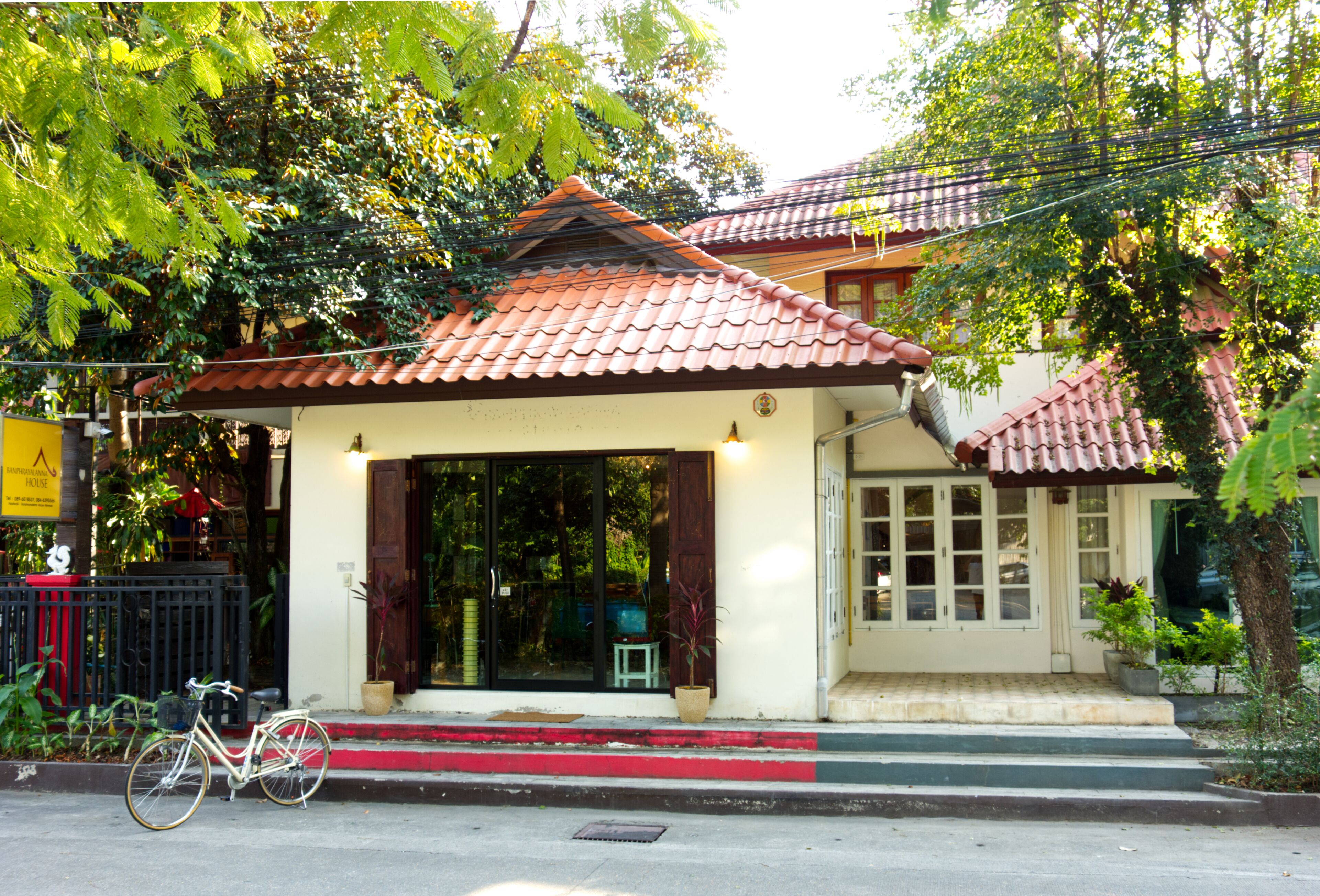Belcarra Nimman Gallery