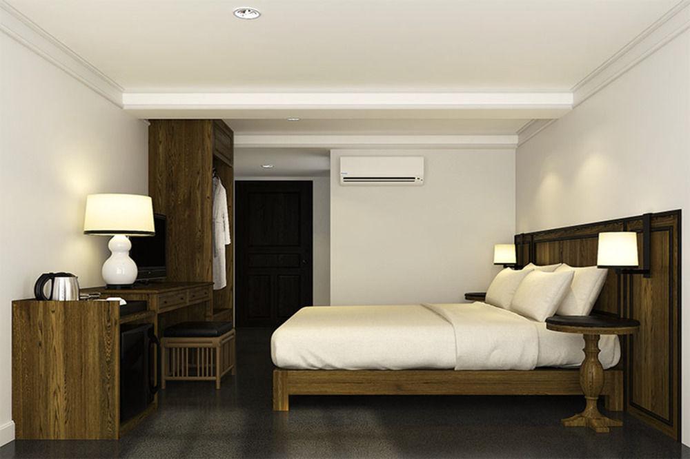 Buri Siri Hotel