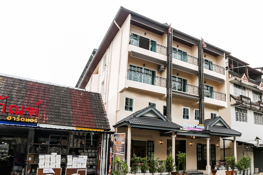 Canary House Rachawong