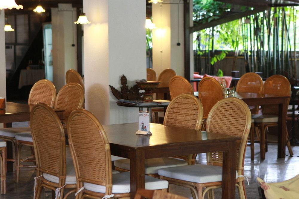 Jambolan Simply Stay