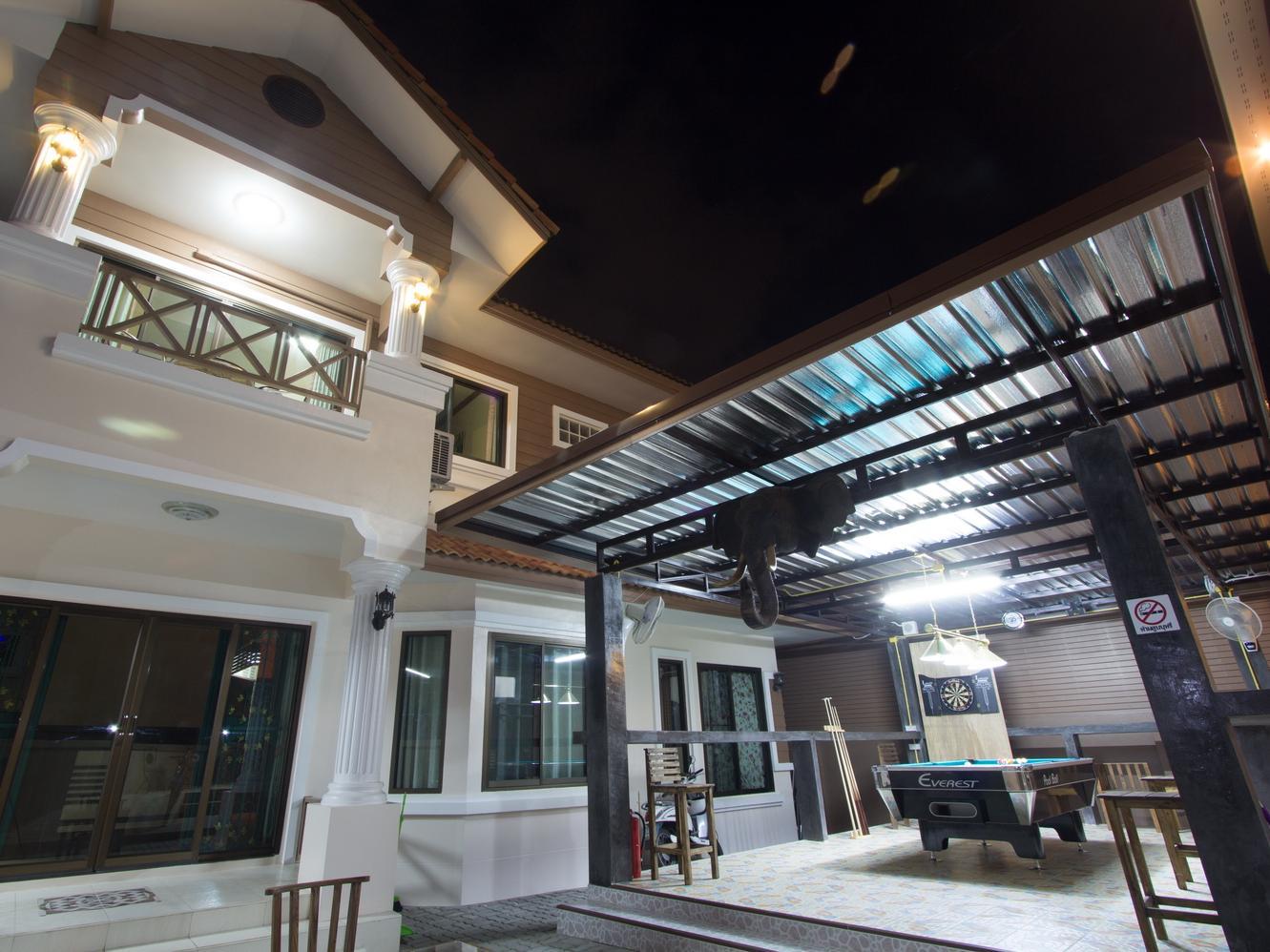 Donchai House