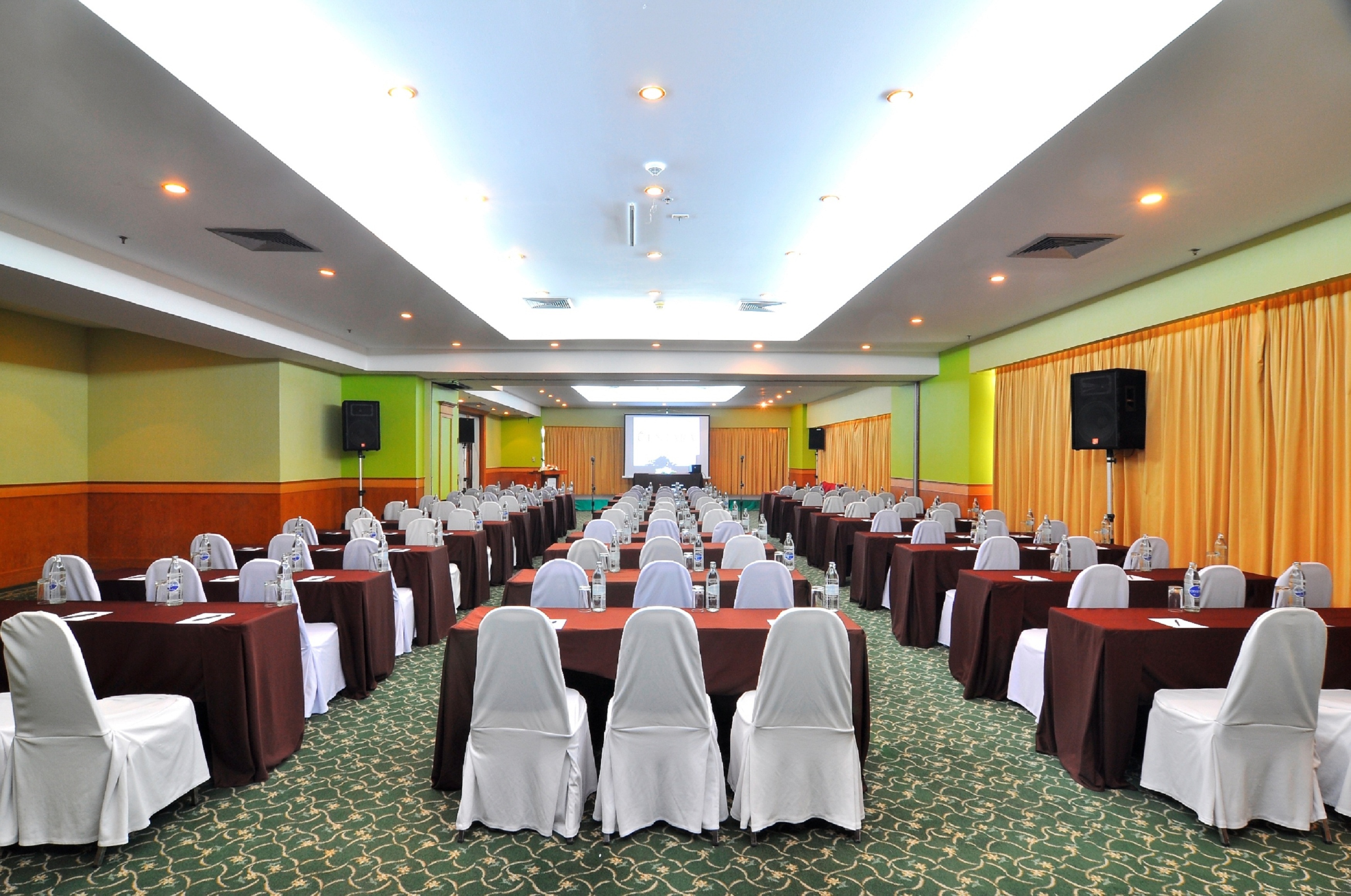 Duangtawan Hotel