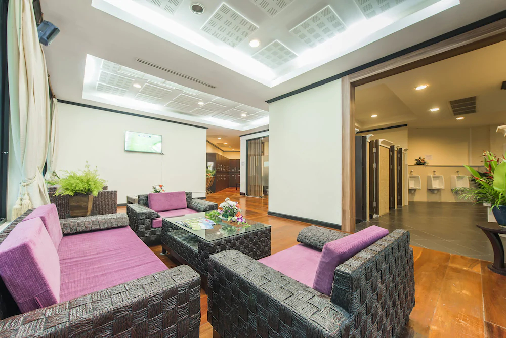 Gassan Khuntan Golf & Spa