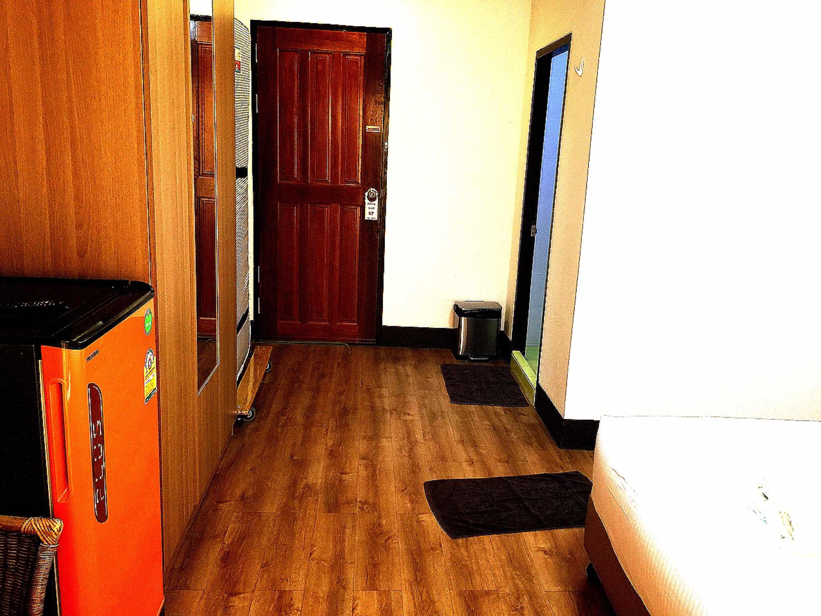 Home At Samlan Soi 1