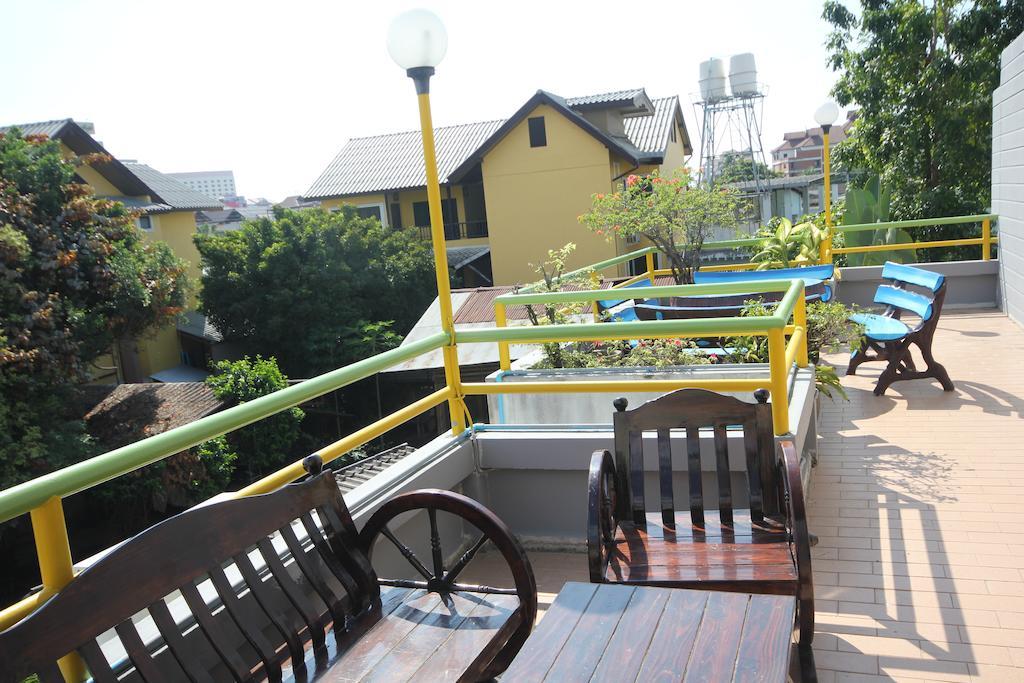Home Place Hotel