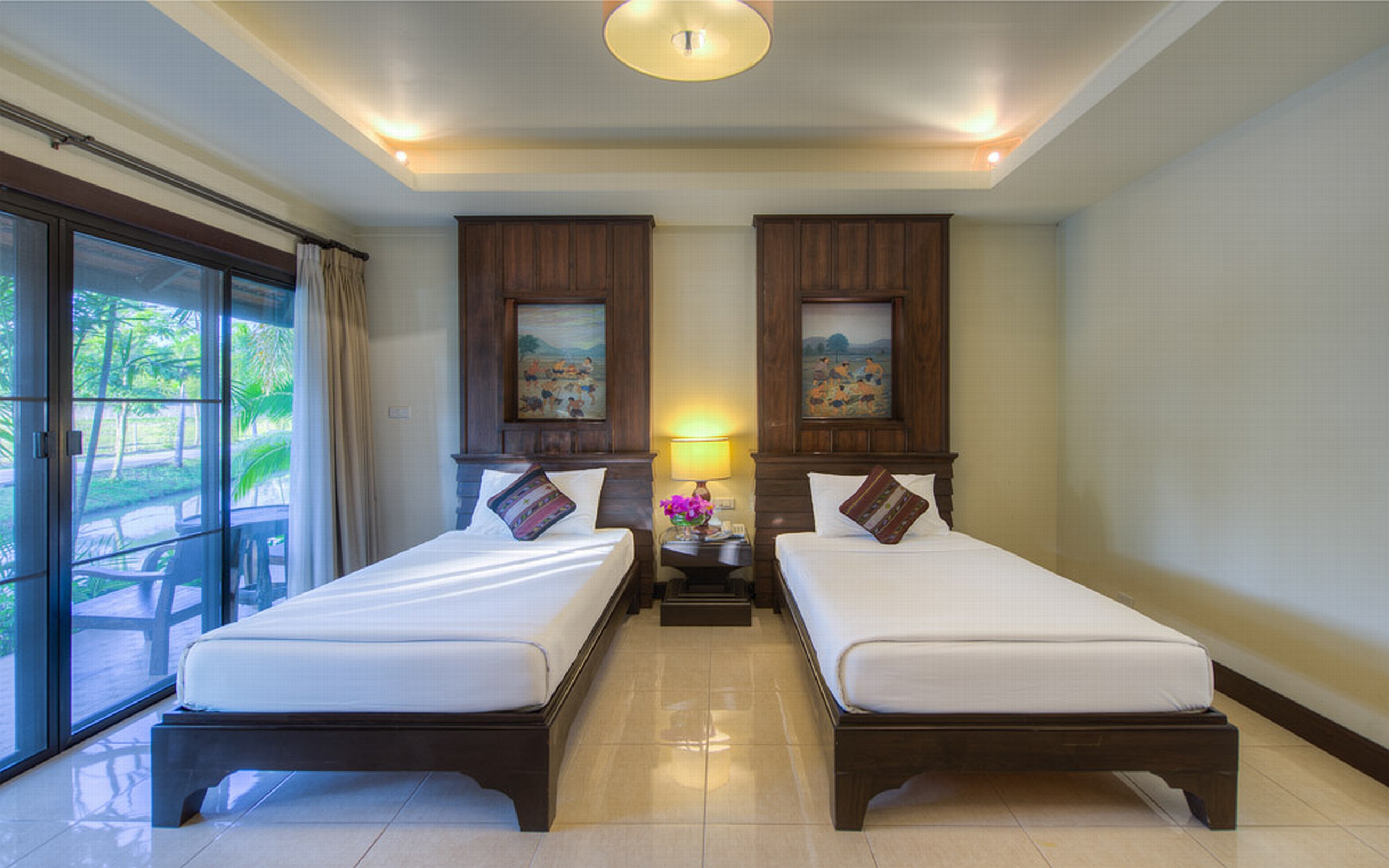 Horizon Village & Resort