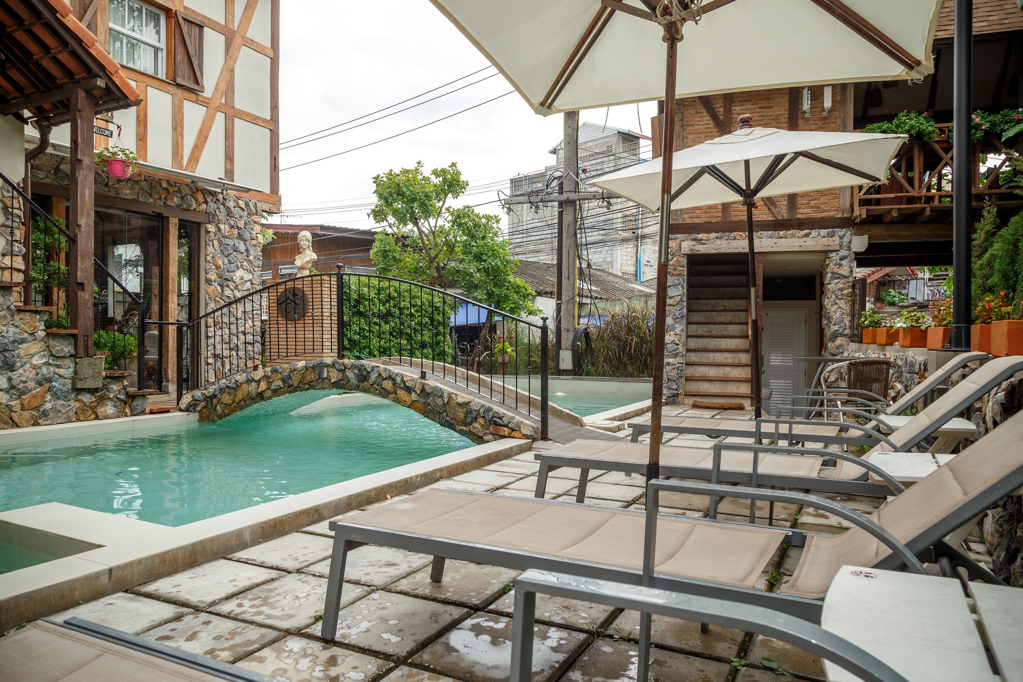 Le Charcoa Hôtel