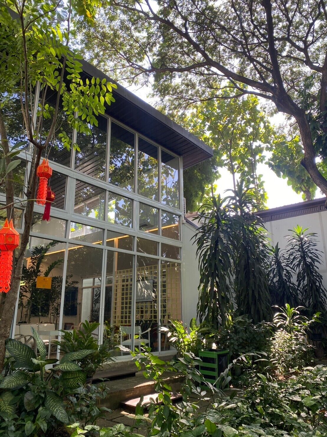 Le Cochet De Nimman