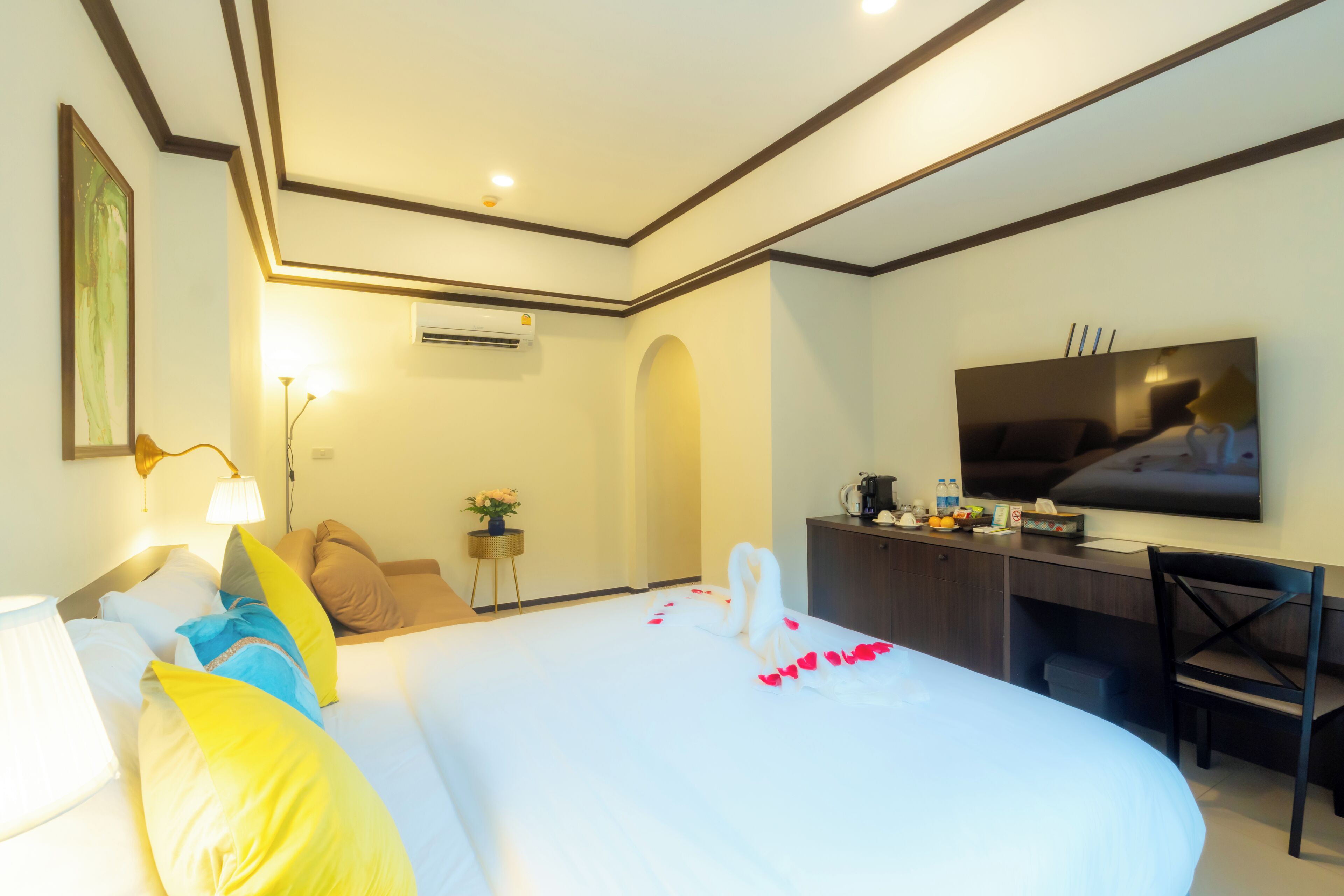 Le Ville Lanna Bouqitue Hotel