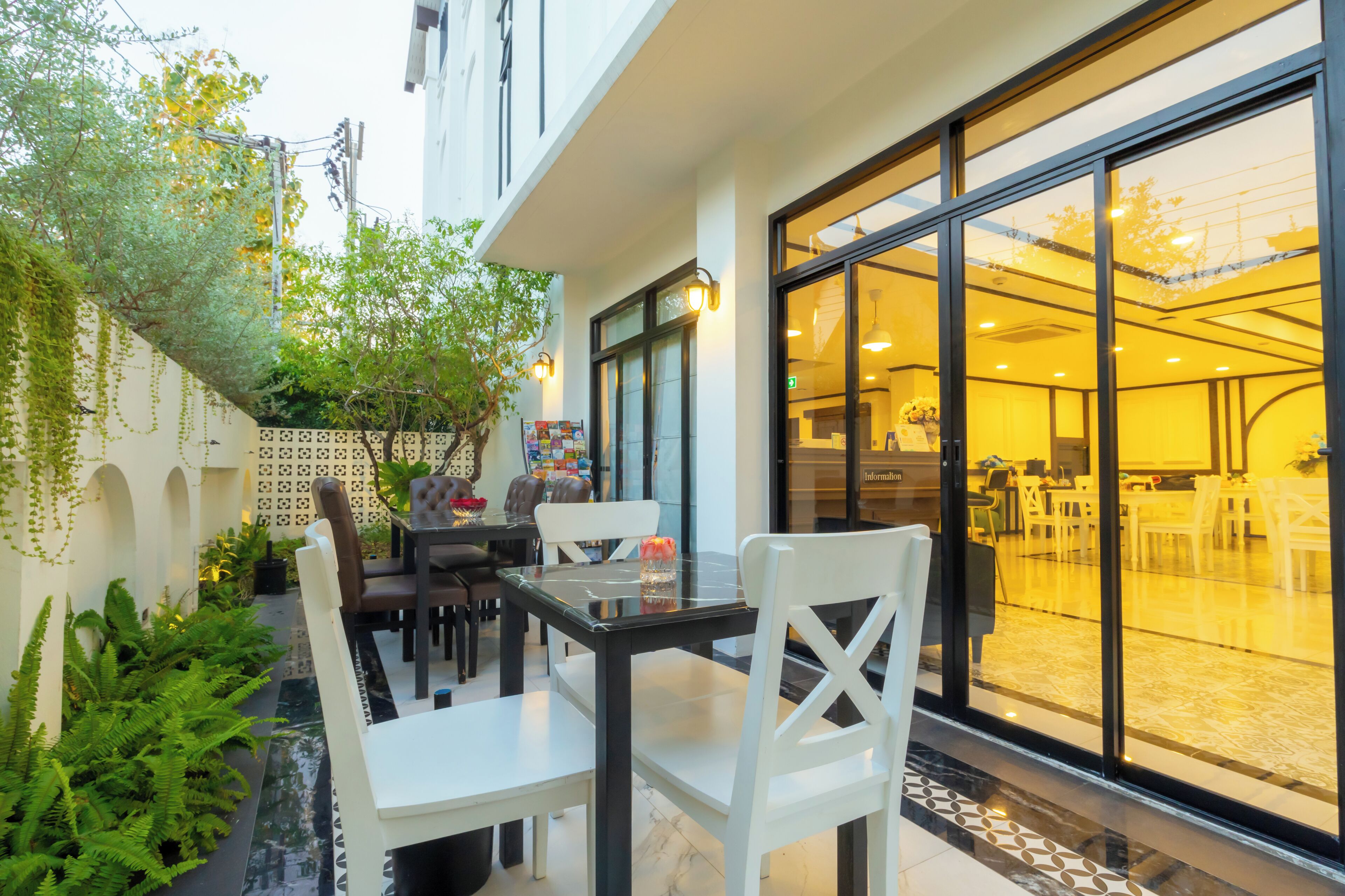 Le Ville Lanna Bouqitue Hotel