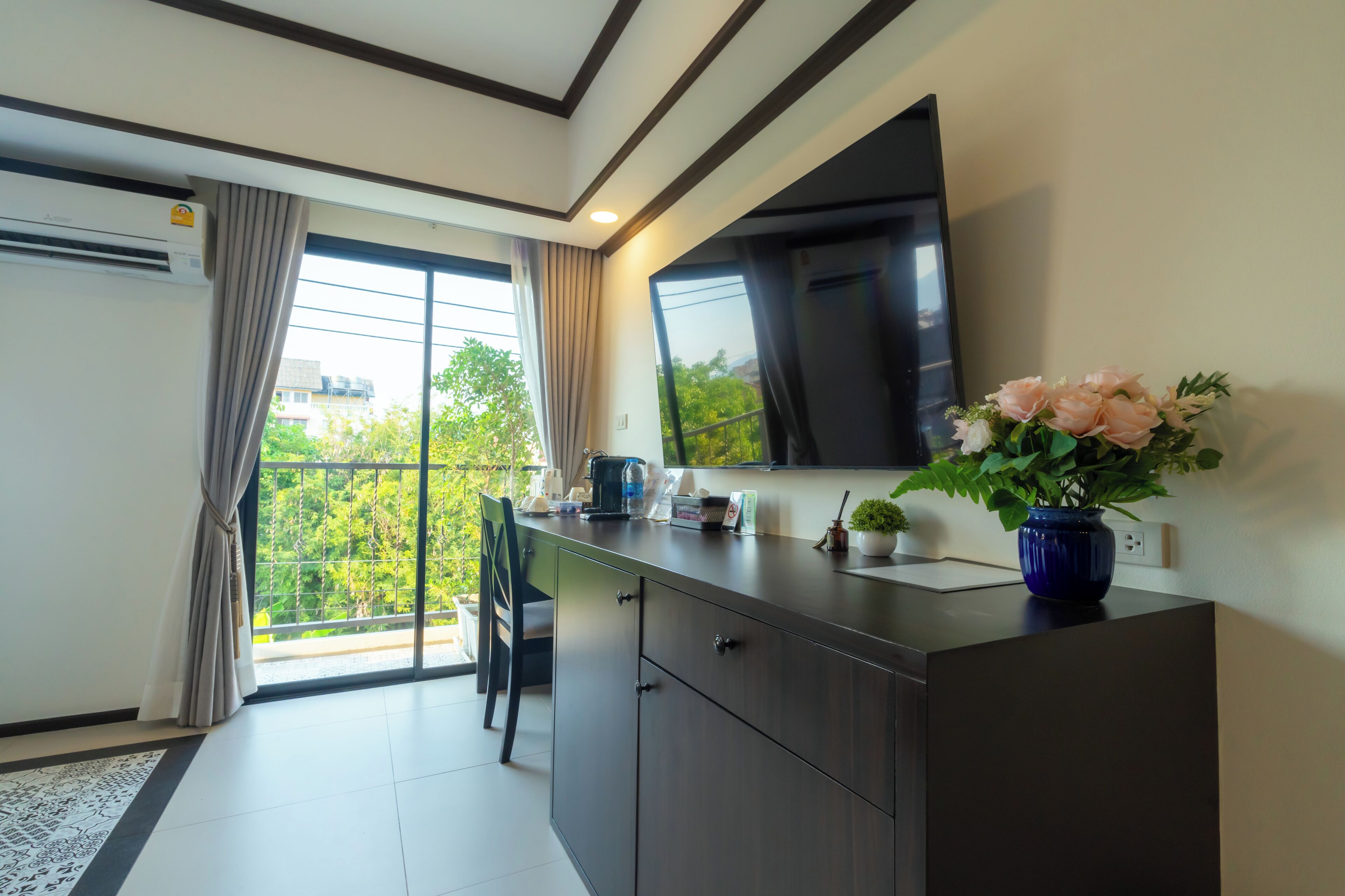 Le Ville Lanna Bouqitue Hotel