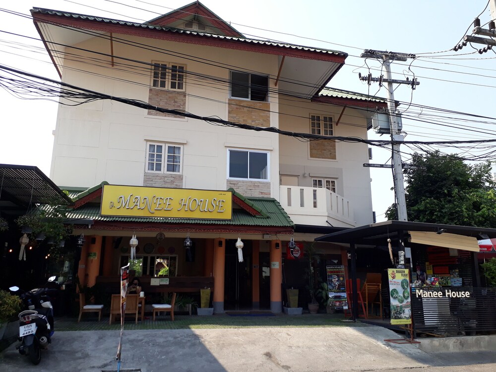 Manee Cool Mueang