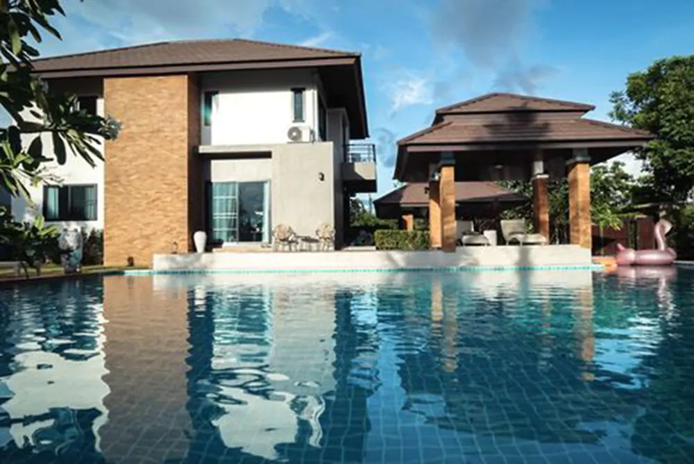 Moin Skyline Poolside Villa Chiangmai