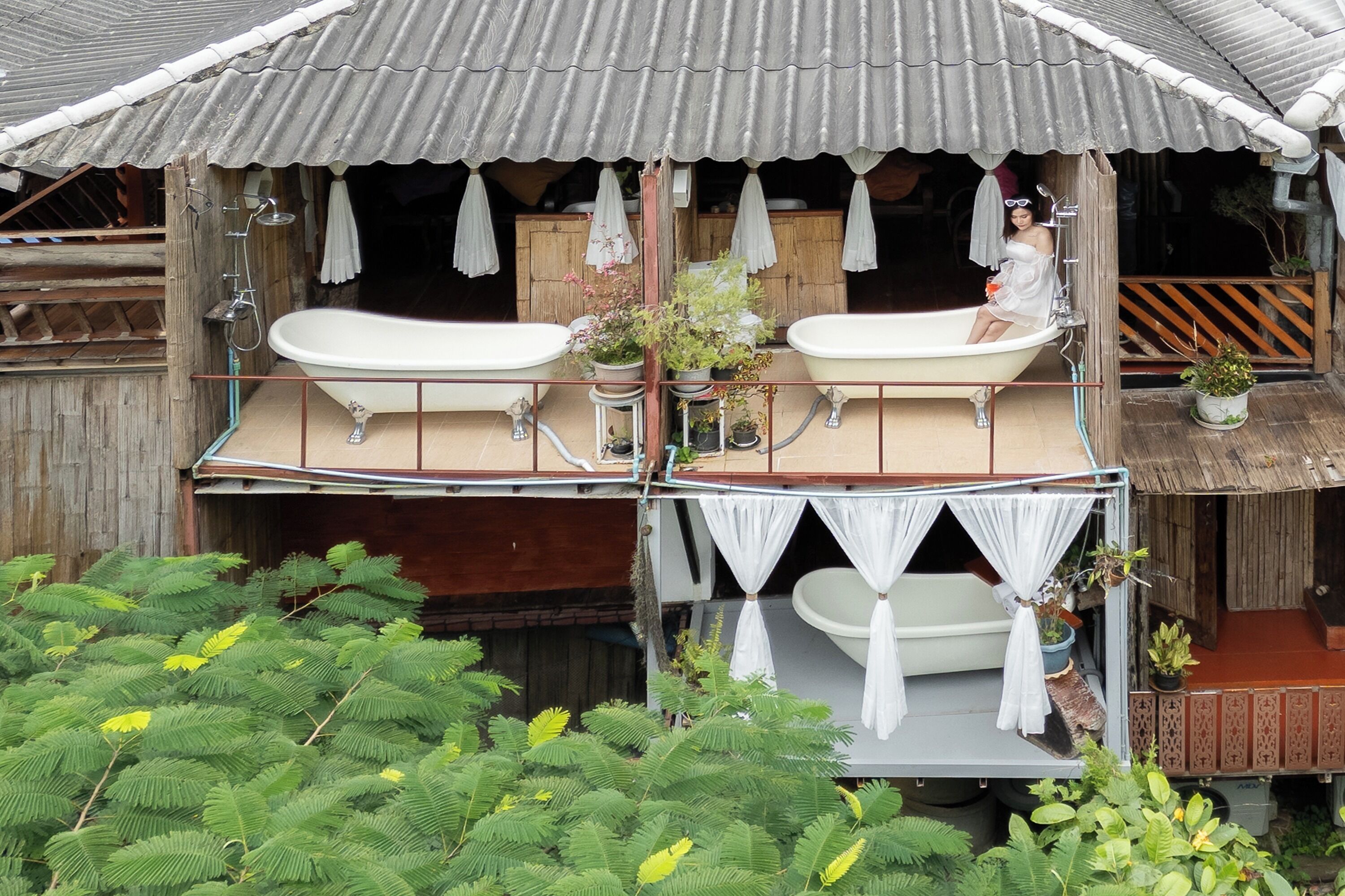 Monruamsuk Homestay Cafe And Bistro