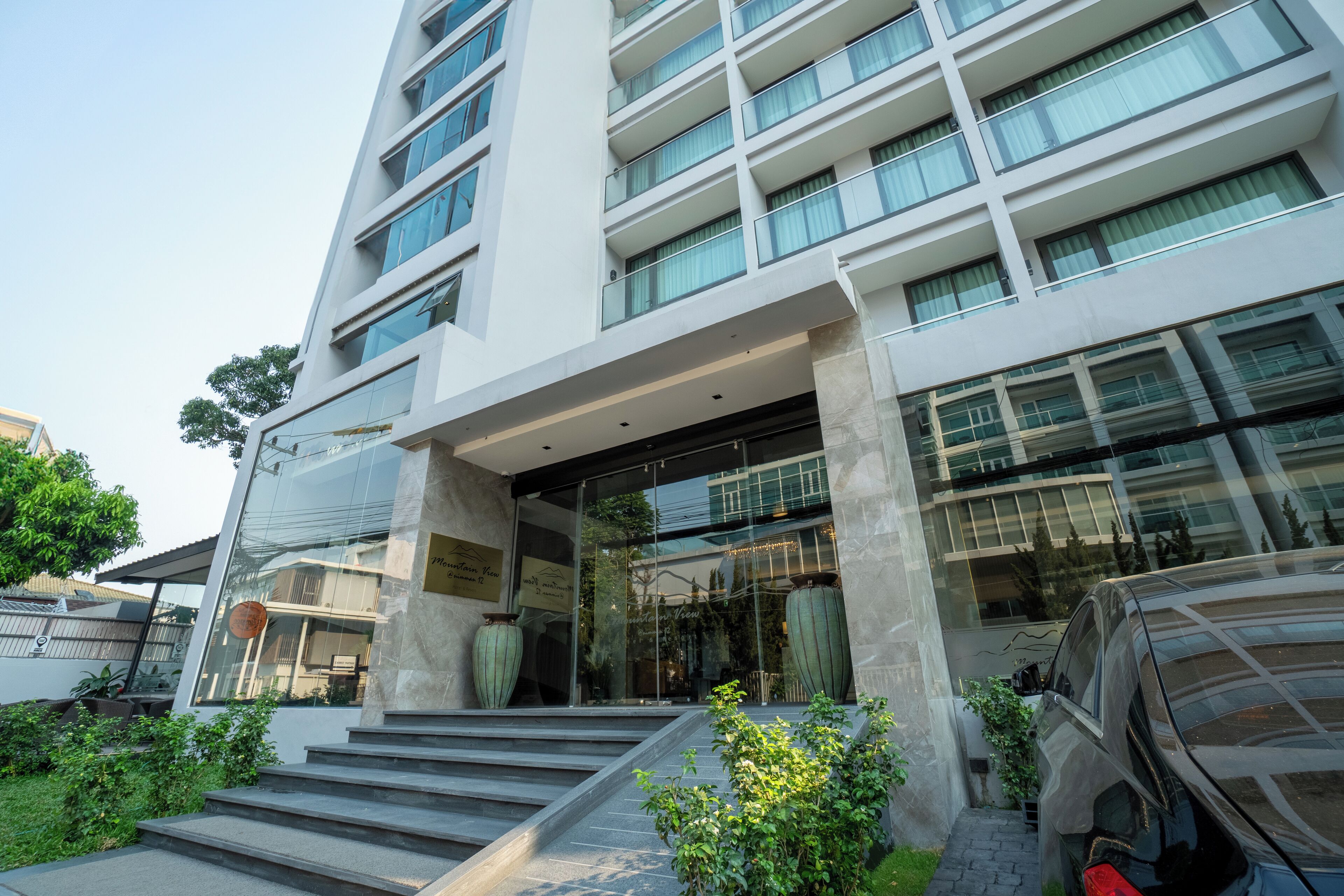 Mountain View At Nimman 12 Hotel & Resort