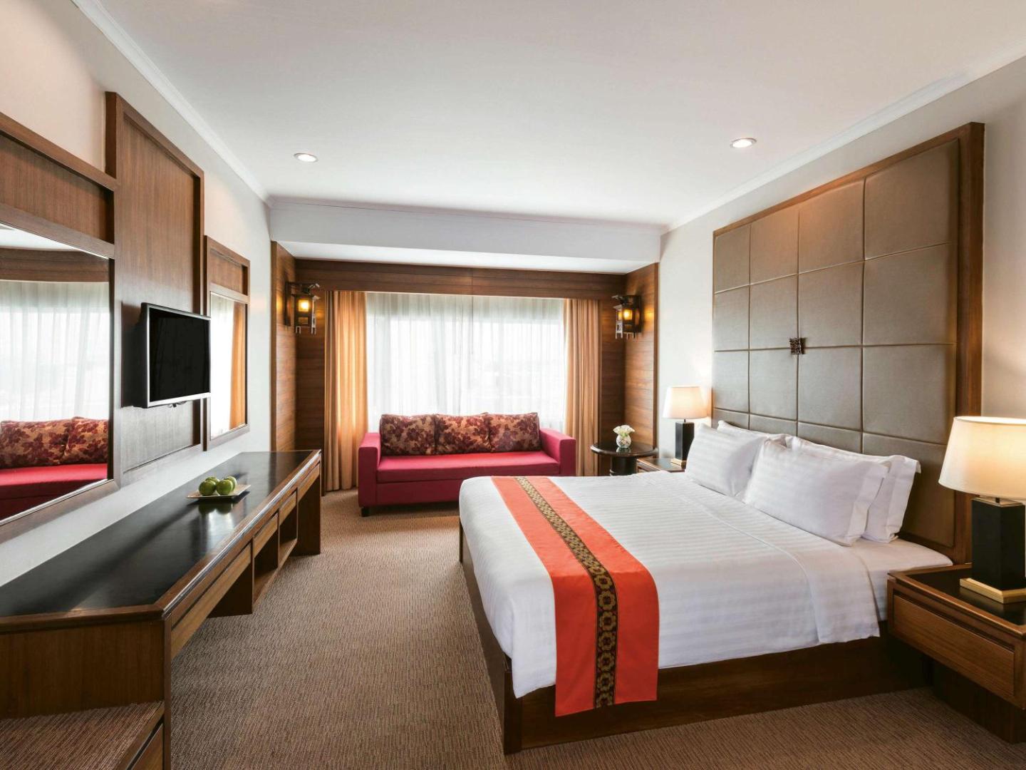 Mövenpick Suriwongse Hotel Chiang Mai