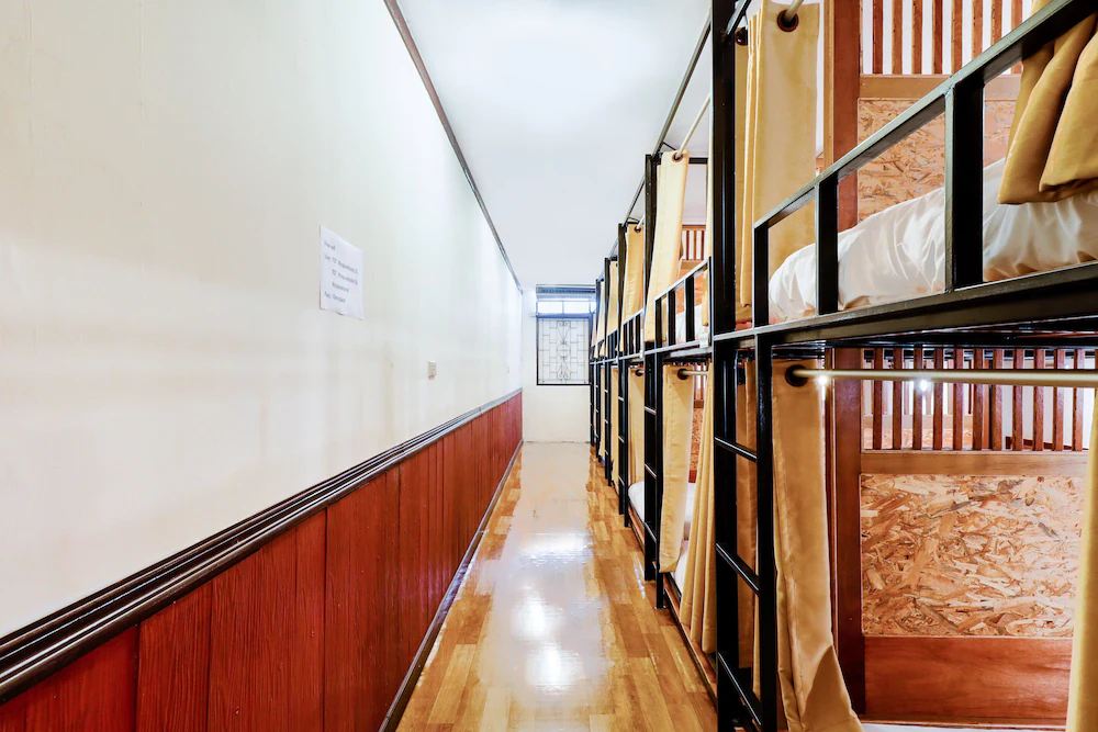 My Space Hostel by OYO Rooms