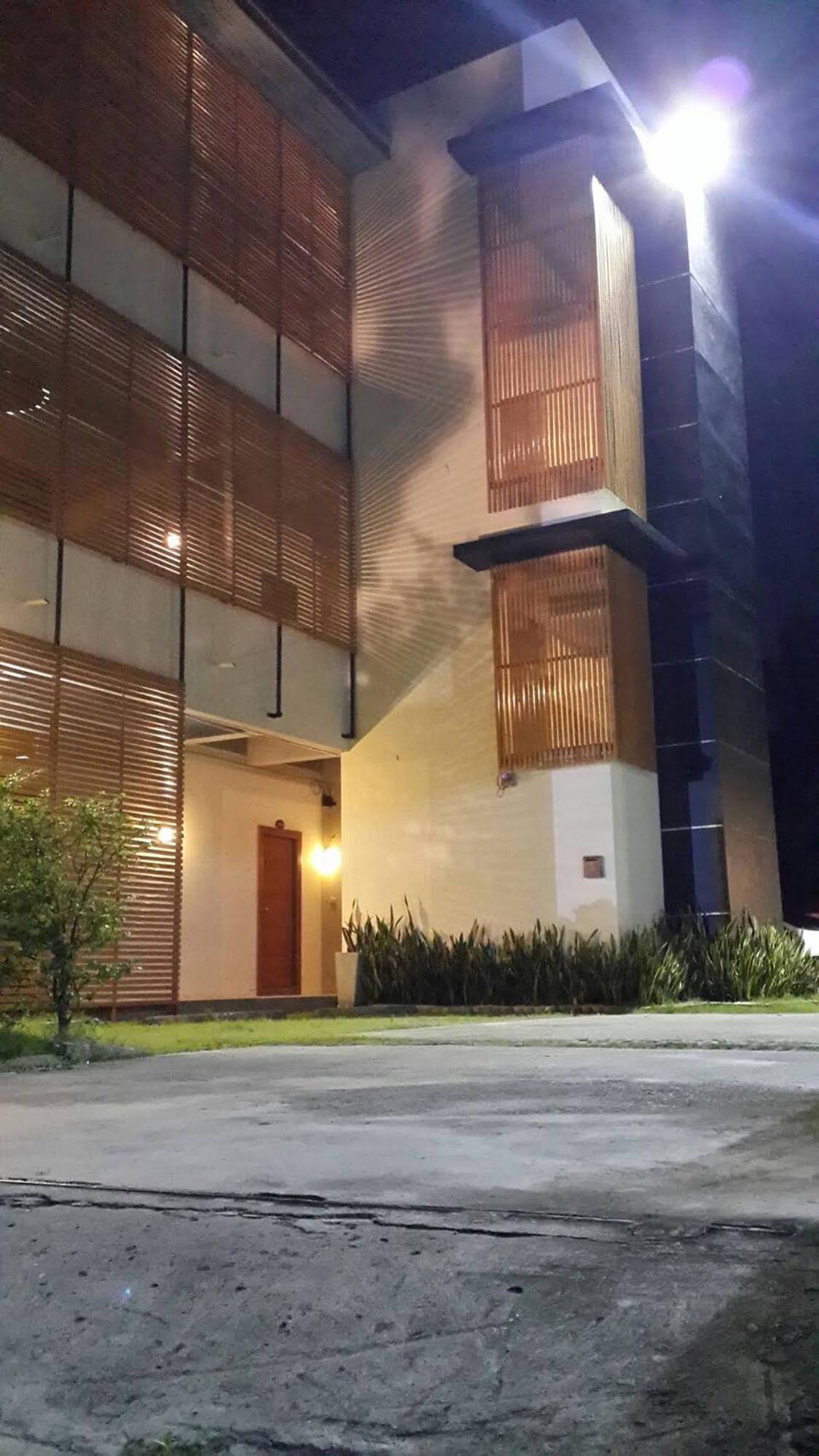 Nateesin Apartment