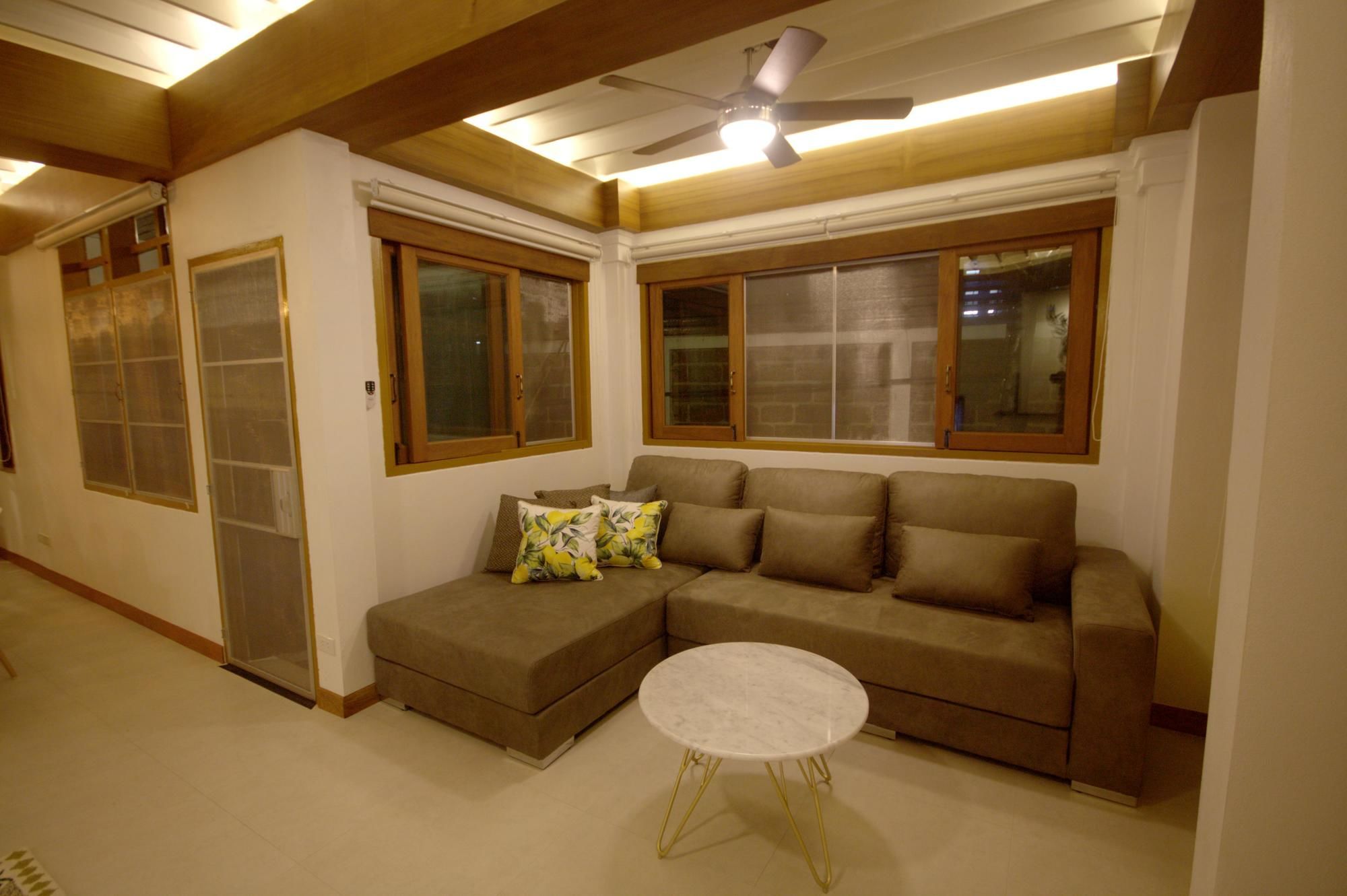 Nimman Pool Villa