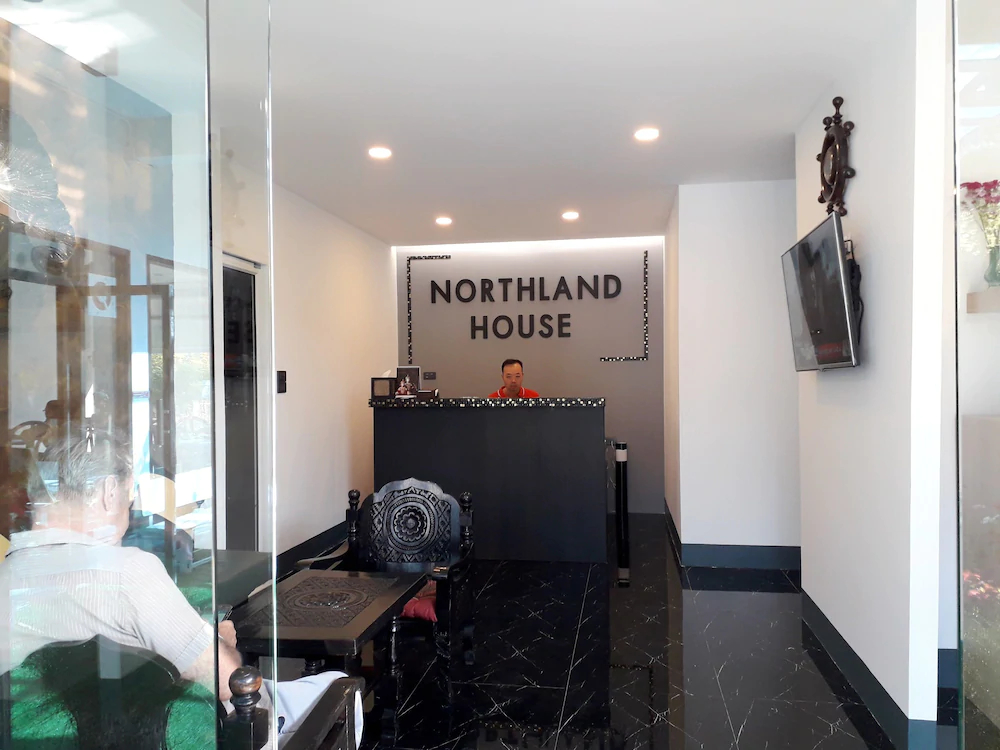 NorthLands House Hotel