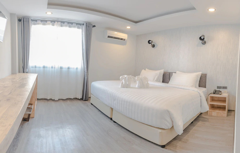 Peppery Hills Hotel