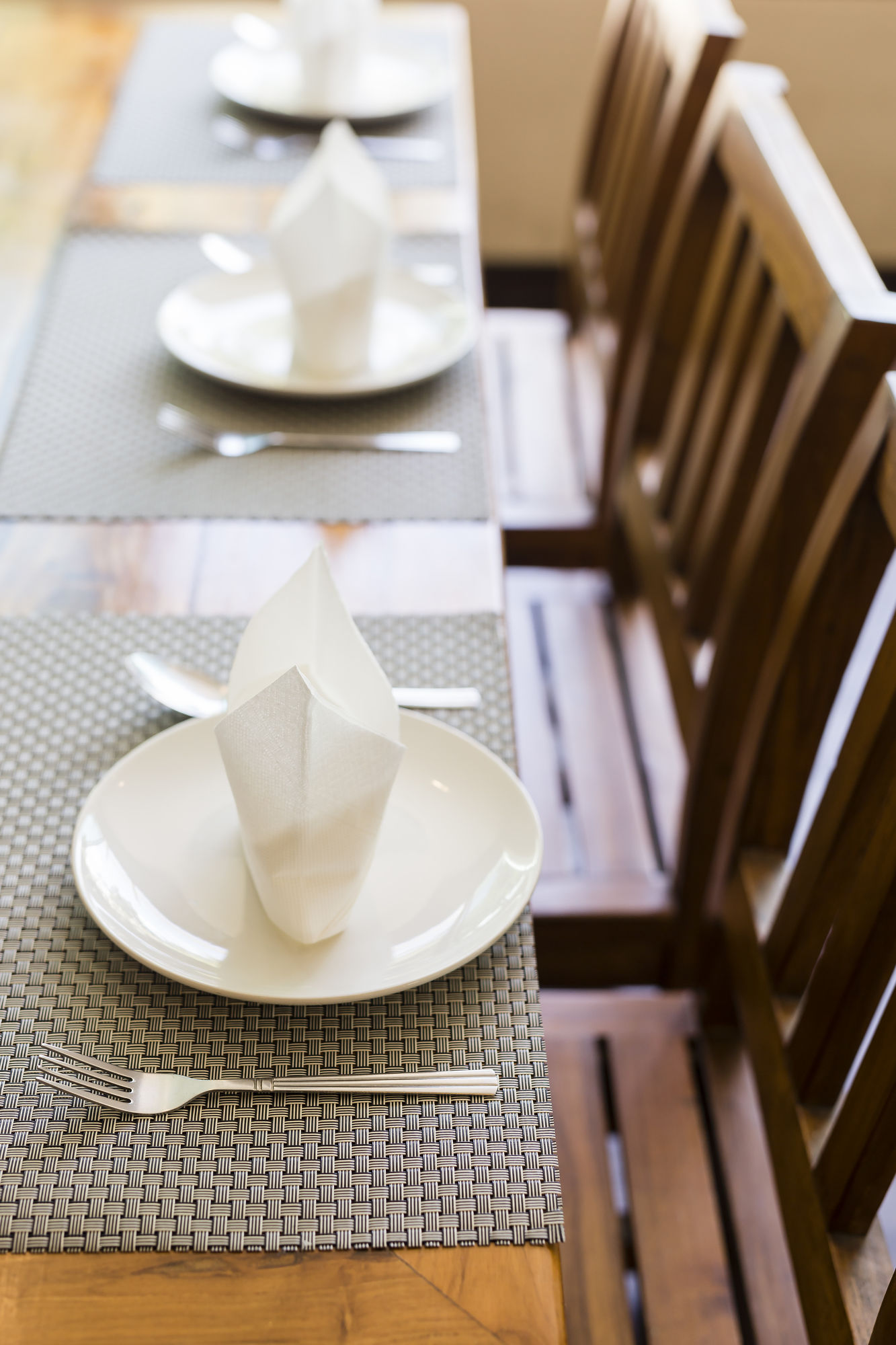 ASIA HOTELS GROUP POONPETCH CHIANG MAI