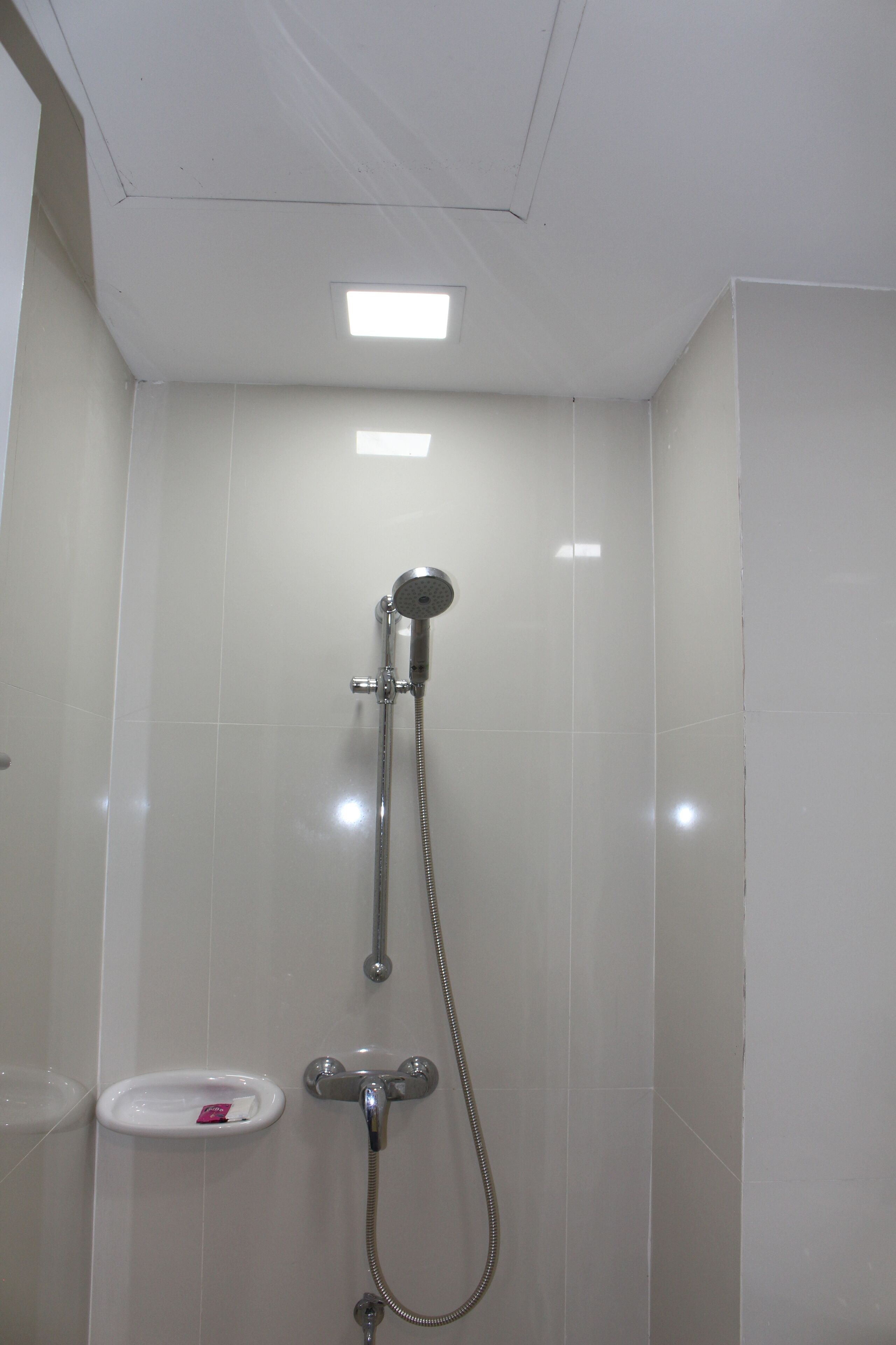 Premium The Family Hotel by Oyo