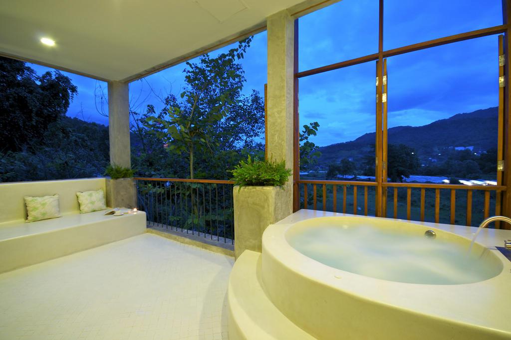 Proud Phu Fah Hip & Green Resort