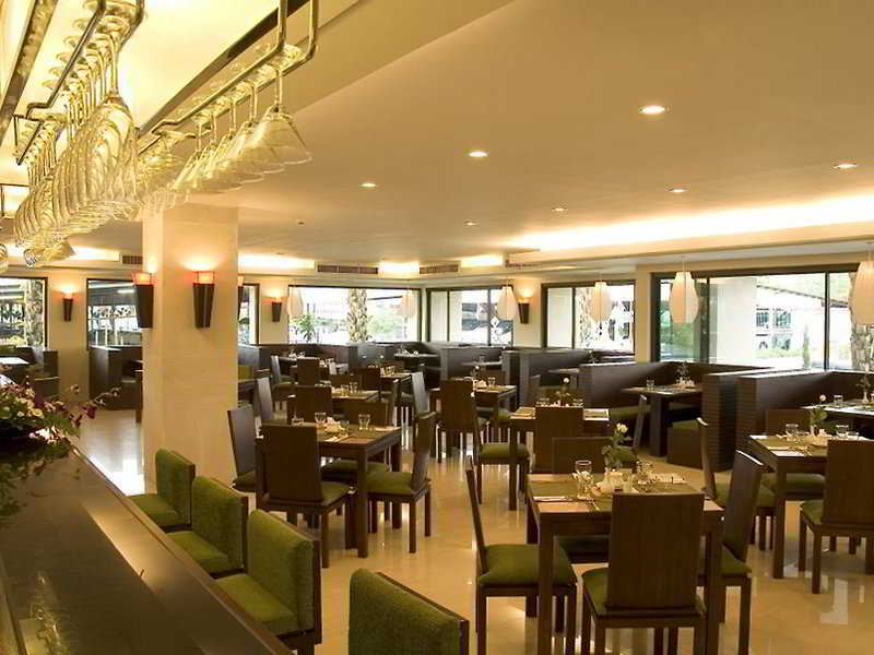 Royal Peninsula Hotel