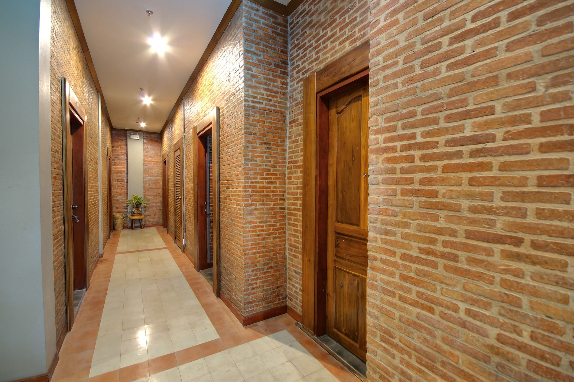 Saengpanya Home Boutique Hotel