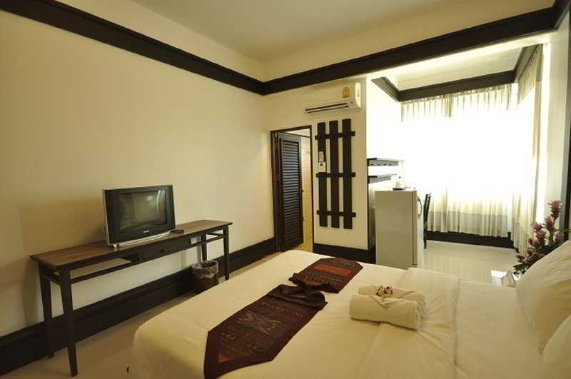 Sakulchai Place Hotel