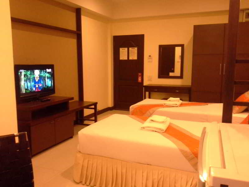 Sakulchai Place Hotel