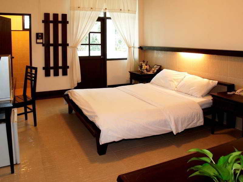 Sakulchai Place Hotel