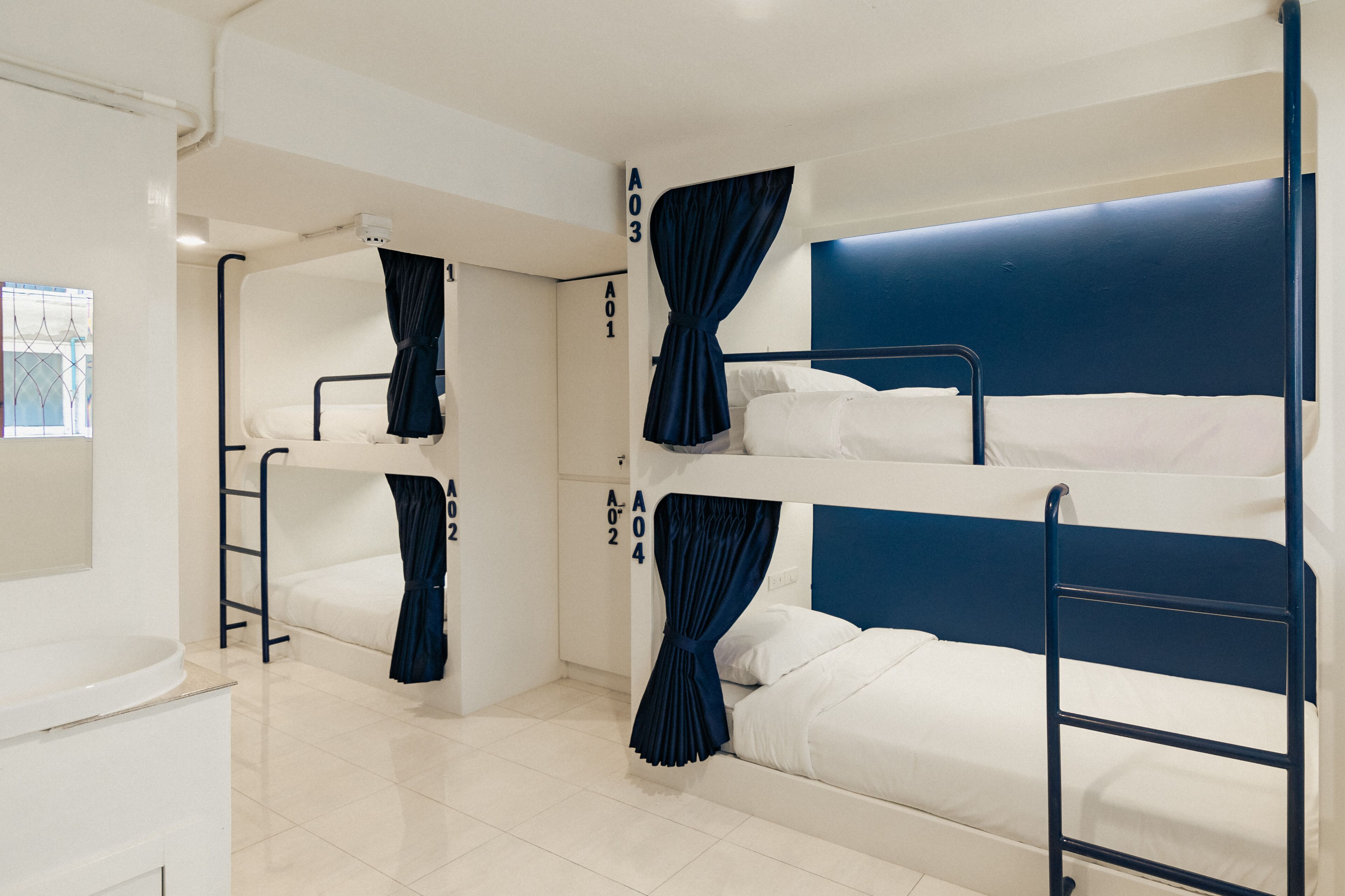 Shapel Hostel And Cafe