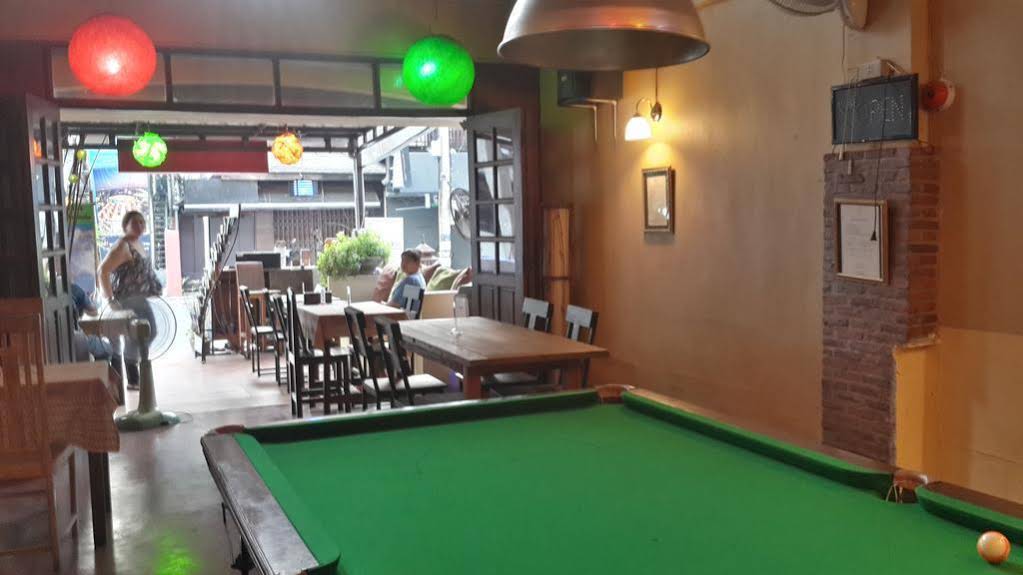 Siam Tulip Guesthouse and Restaurant