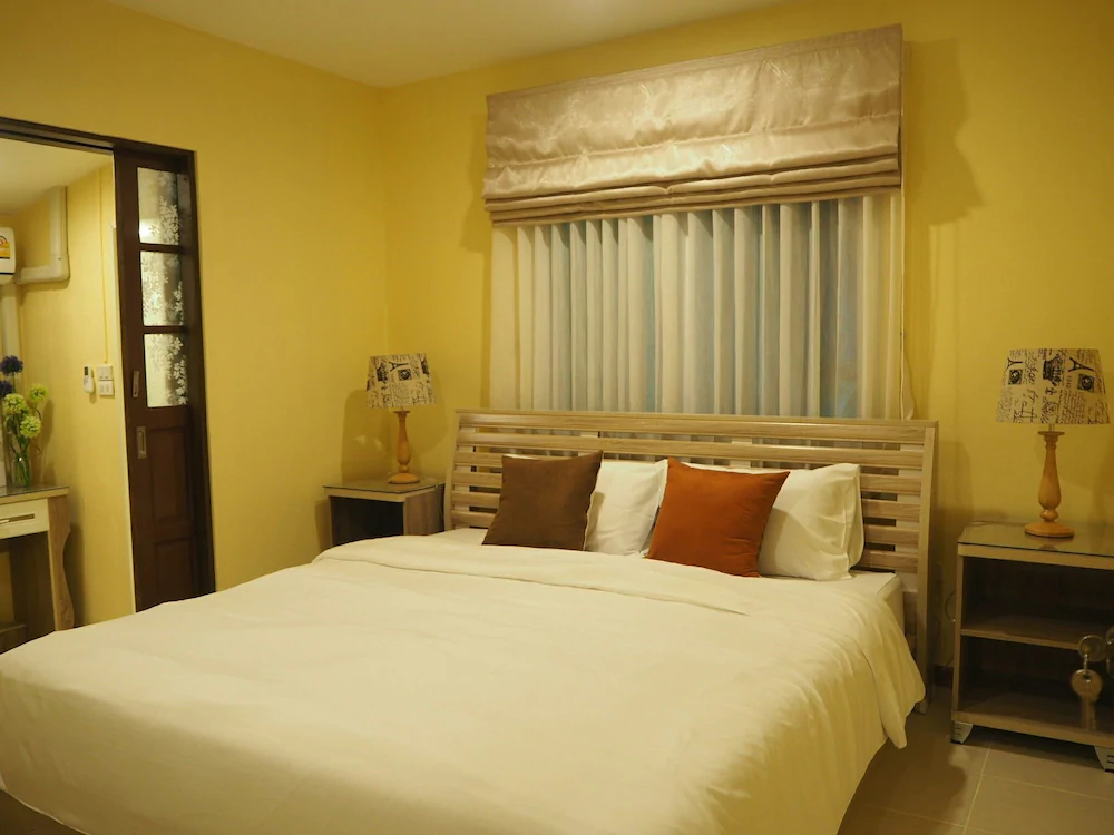 Teerada Boutique Place